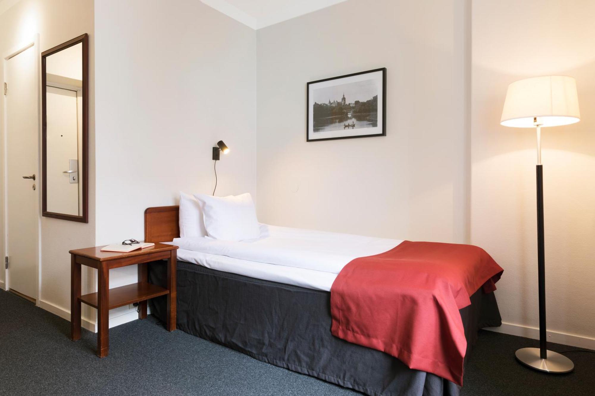 Profilhotels Calmar Stadshotell Kalmar Zimmer foto